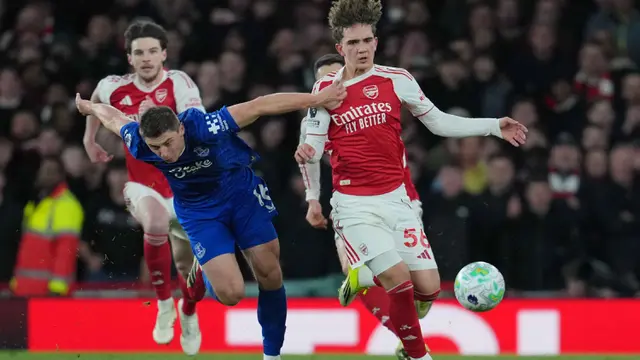 Dramatis, Dua Gol Penghujung Laga Bikin Arsenal Kokoh di Puncak Klasemen Liga Inggris