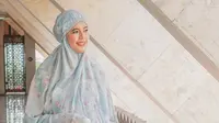 Tazbiya Berikan Muslimah Tampilan Indah Saat Beribadah. foto: istimewa