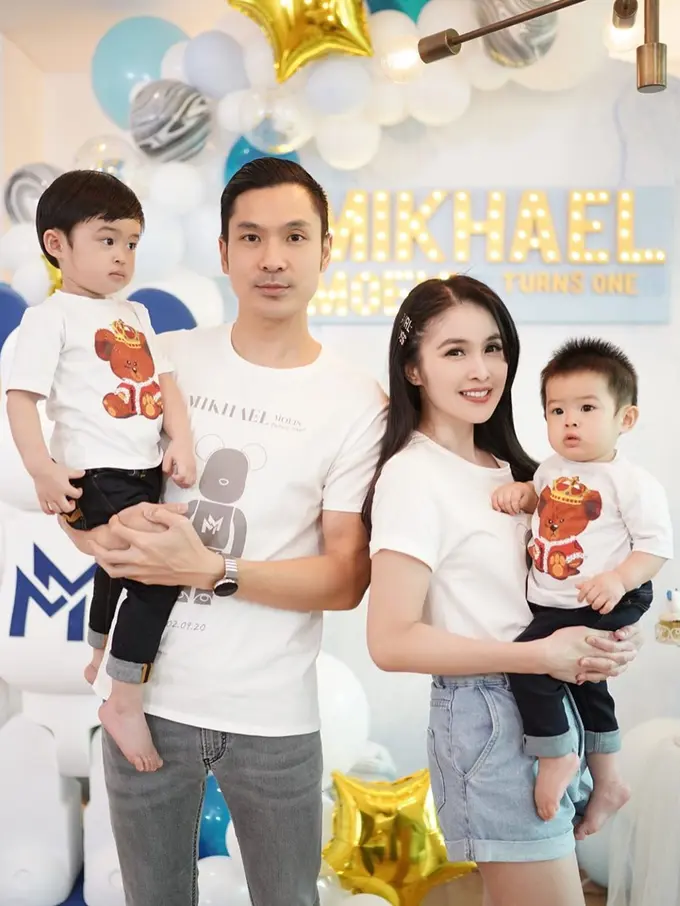 [Fimela] Anak Sandra Dewi dan Harvey Moeis