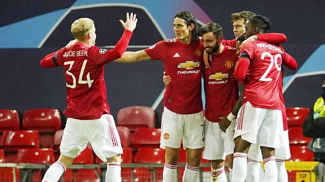 FOTO: 5 Fakta Menarik Setelah Edinson Cavani Resmi Menambah Masa Bakti di Manchester United