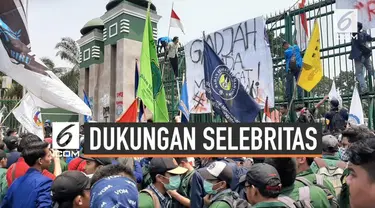 Aksi demonstrasi mahasiswa di berbagai daerah yang menuntut membatalkan revisi UU KUHP dan RUU KPK menyita perhatian publik. Sejumlah pesohor tanah air ikut mendukung secara moril hingga menggalang dana untuk para mahasiswa. Mereka juga meminta Presi...