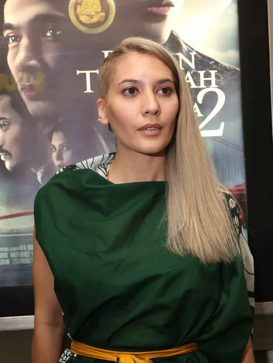 Tidak hanya sampai di situ saja, sampai saat ini Hannah Al Rashid juga harus melakukan perawatan rambutnya hingga proses syuting film action yang masih dirahasiakannya itu berlangsung. (Nurwahyunan/Bintang.com)