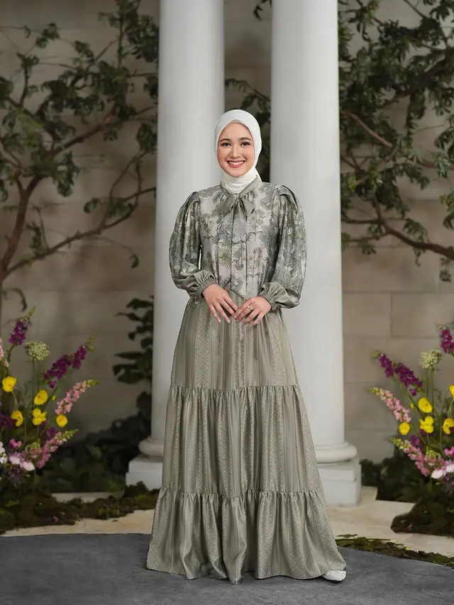 7 Pemotretan Cut Syifa Bareng Keluarga, Kompak Banget