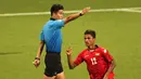 Ekspresi pemain Myanmar U-23, Kyaw Zin Lwin, setelah mencetak gol keempat Myanmar ke gawang Indonesia U-23. (Bola.com/Arief Bagus)