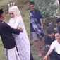 Momen prewedding viral (Sumber: Twitter/0tk0il)