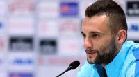 Demi Brozovic, Chelsea Sodorkan Fabregas ke Inter Milan