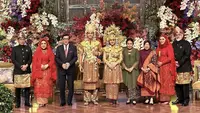 Cucu Megawati bernama Dyah Pitaloka putri dari Bapak Mohammad Rizki Pratama yang merupakan anak pertama dari Ibu Megawati Soekarnoputri, menikahi Mohammed, putra dari Bapak Ali Marc Karoui. @yosanna.laoly