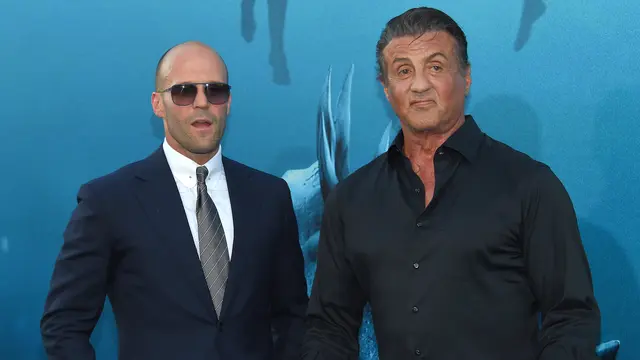 Gaya Sylvester Stallone dan Jason Statham di Pemutaran Film The Meg