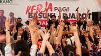 Para Artis dan Politikus Nobar Debat Cagub DKI di Rumah Lembang