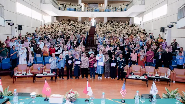 Poltekesos Bandung Hadirkan Ahli Dunia di Konferensi Internasional Sosial dan Kesehatan Mental