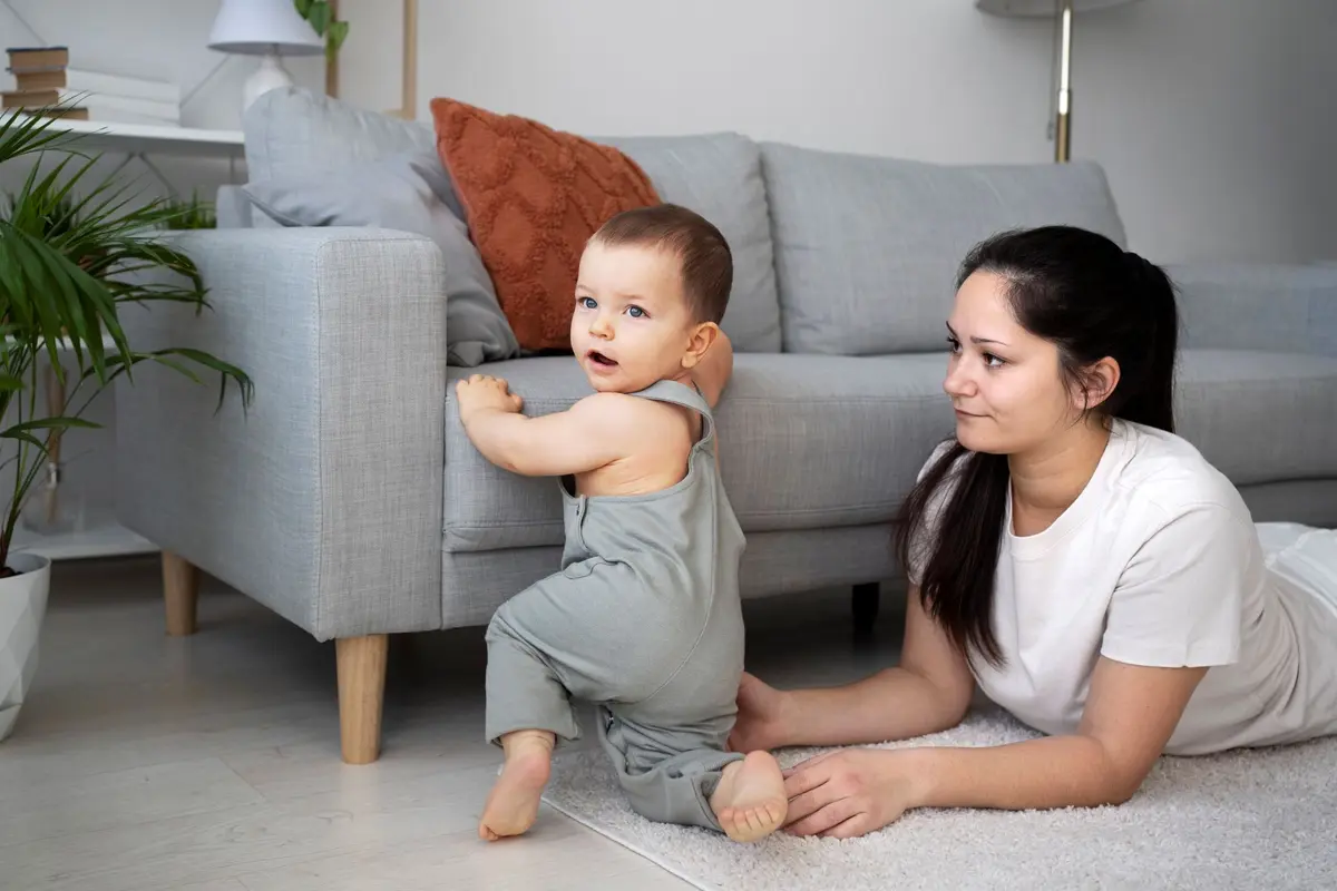 5 Tips Mendampingi Anak Babbling dan Tahap Bicara Bayi agar Cepat Lancar Berkomunikasi