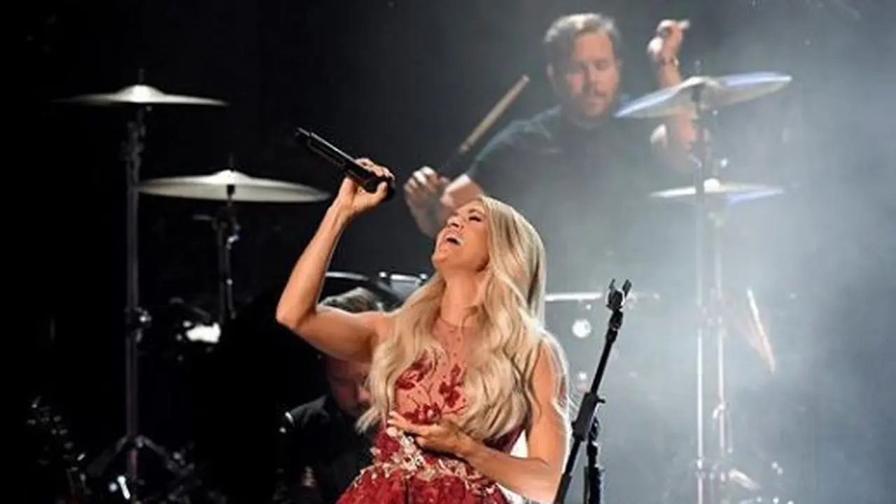 Carrie Underwood