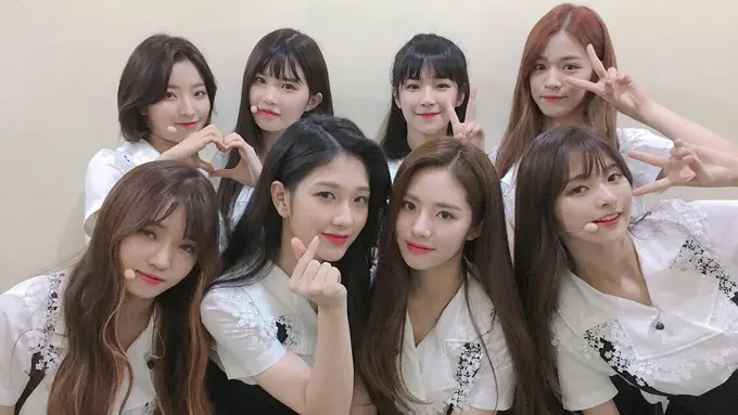 [Bintang] Lirik Lagu fromis_9, DKDK