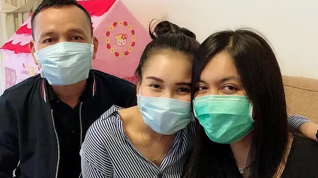 [Bintang] Denada dan Shakira Aurum