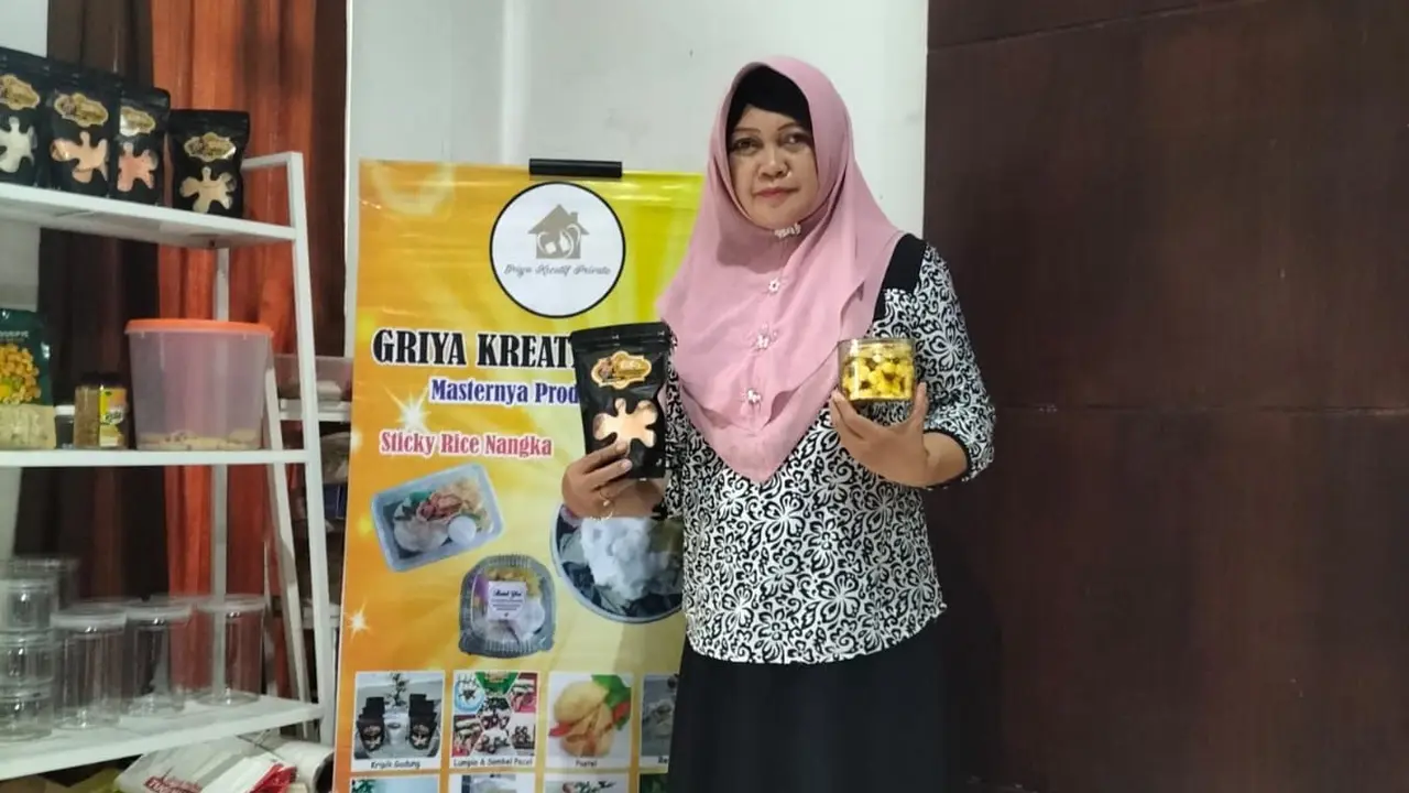 Cerita Usaha Kue Kering di Sidoarjo, Berkembang dan Penuhi Permintaan Lebaran Berkat KUR BRI