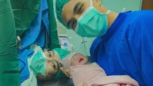 Nadeo Argawinata dan Destia Sari