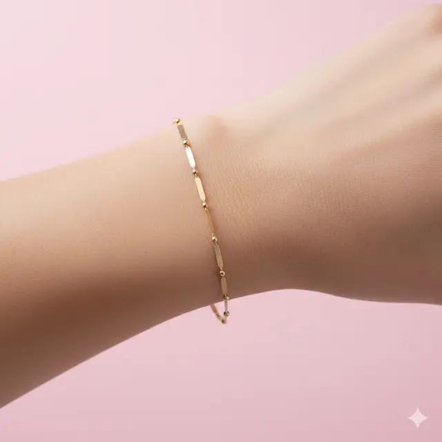 Model Gelang Emas Tipis Rantai Figaro untuk Remaja Putri yang Stylish. Gemini