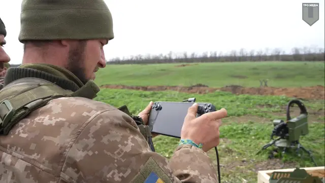 Tentara Ukraina menjajal Steam Deck untuk alat pengendali senapan mesin (TRO Media)