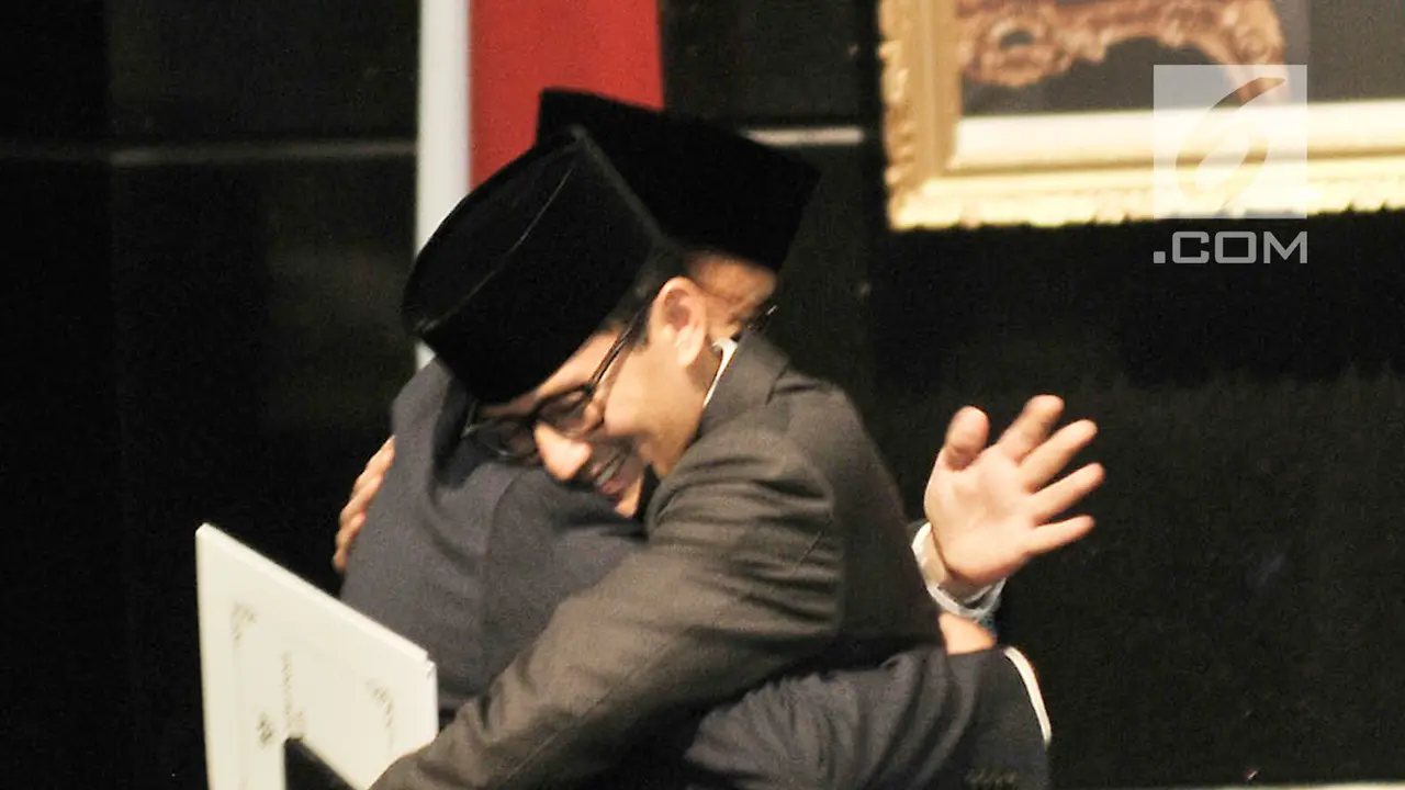Sandiaga Uno Mengundurkan Diri di Hadapan DPRD DKI Jakarta