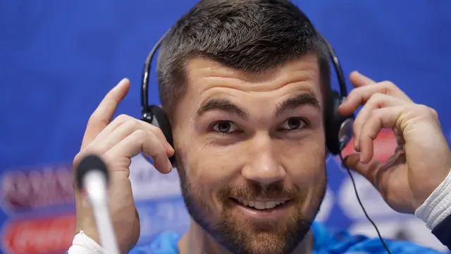 Mat Ryan