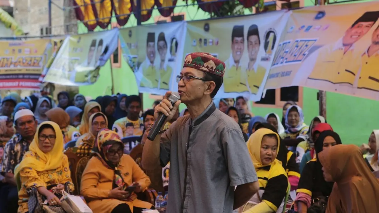 Petani di Kelurahan Labakkang, Kecamatan Labakkang, Kabupaten Barru, Sulsel Keluhkan Banjir di Cagub Sulsel, Nurdin Halid (Liputan6.com/ Eka Hakim)