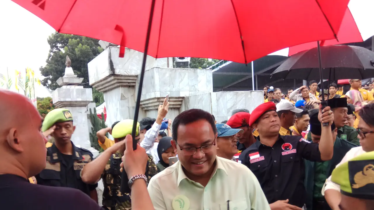 Hujan dan Kebakaran Iringi Deklarasi Pilkada Sumsel Anak Gubernur
