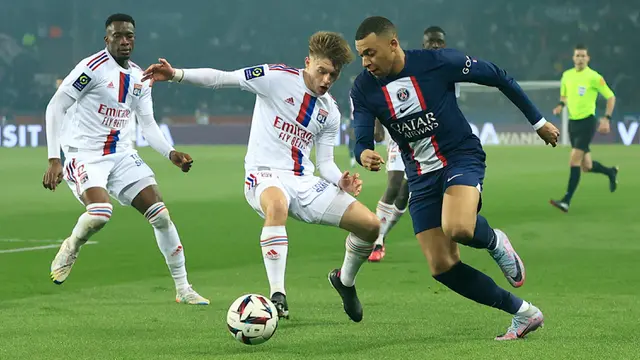 Liga Prancis: Lyon Taklukkan Paris Saint-Germain, Messi dan Mbappe Buntu
