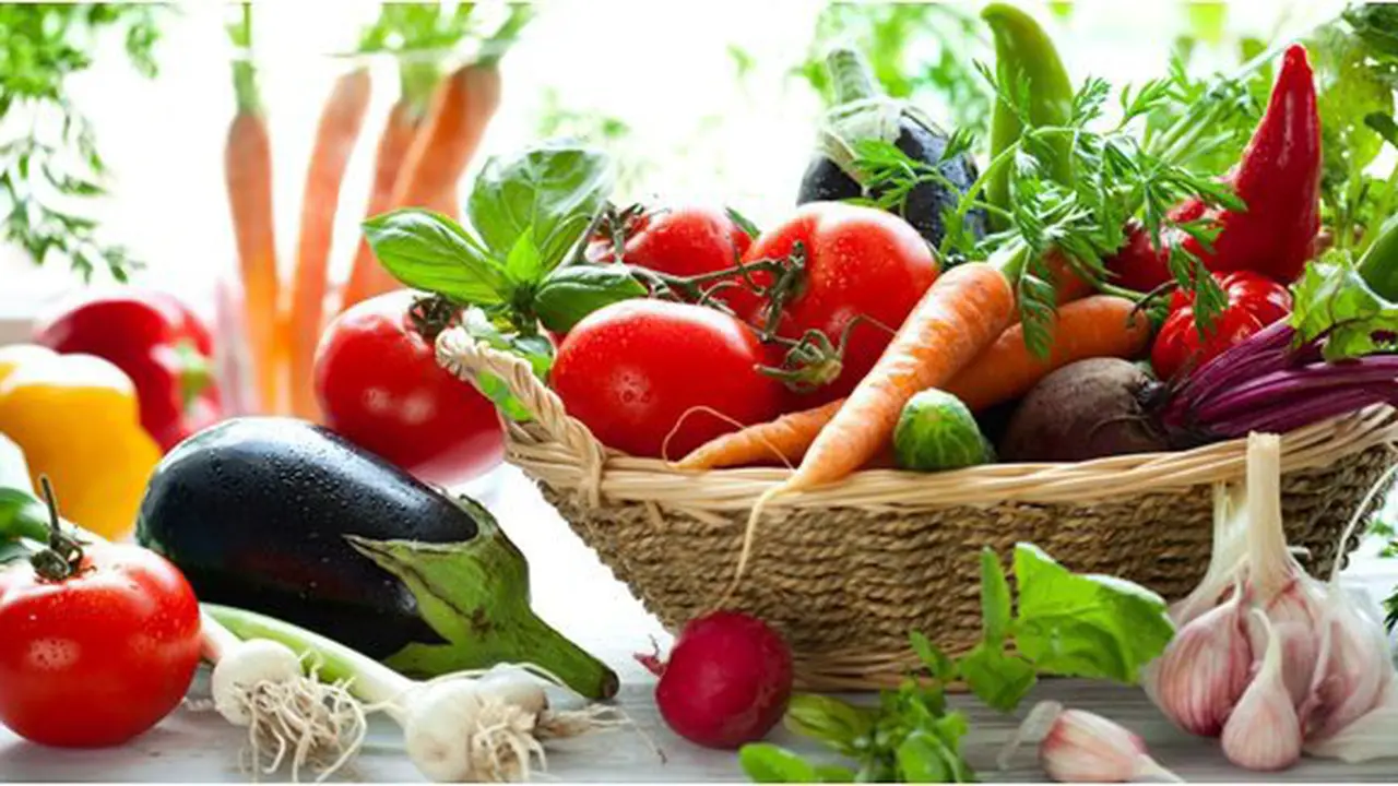 Cara menyimpan sayur dan buah/copyright Shuttertsock.com
