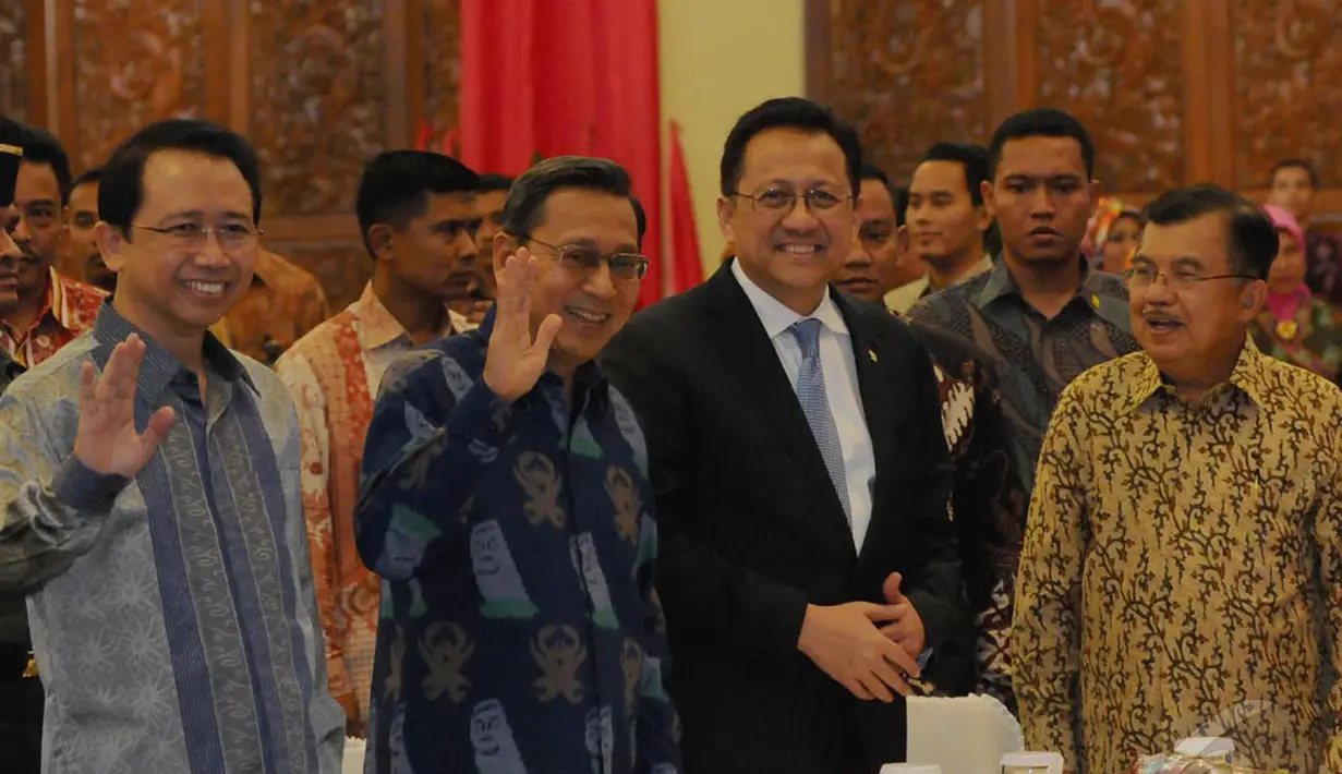 HUT DPD tampak dihadiri oleh Ketua Dewan Perwakilan Rakyat Marzuki Alie, Wakil Presiden Boediono, Ketua Dewan Perwakilan Daerah (DPD) Irman Gusman dan JK, Jakarta, Senin (29/9/2014) (Liputan6.com/Andrian M Tunay)