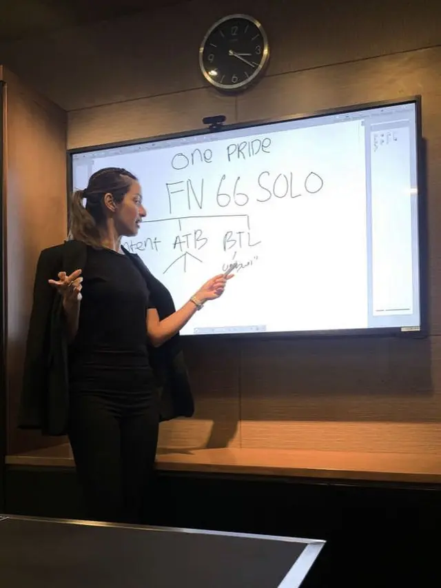 Nia Ramadhani sepeti Lady Boss (Instagram/ramadhaniabakrie)