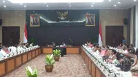 Jokowi Sidang Kabinet Paripurna (Foto: Ilyas P)