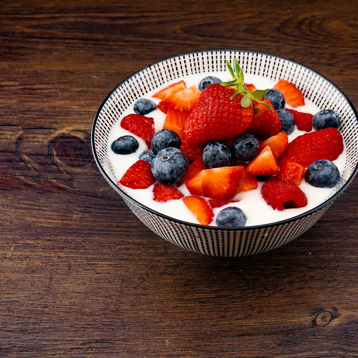 5 Resep Yoghurt dari Buah, Menyegarkan dan Menyehatkan - Ragam Bola.com