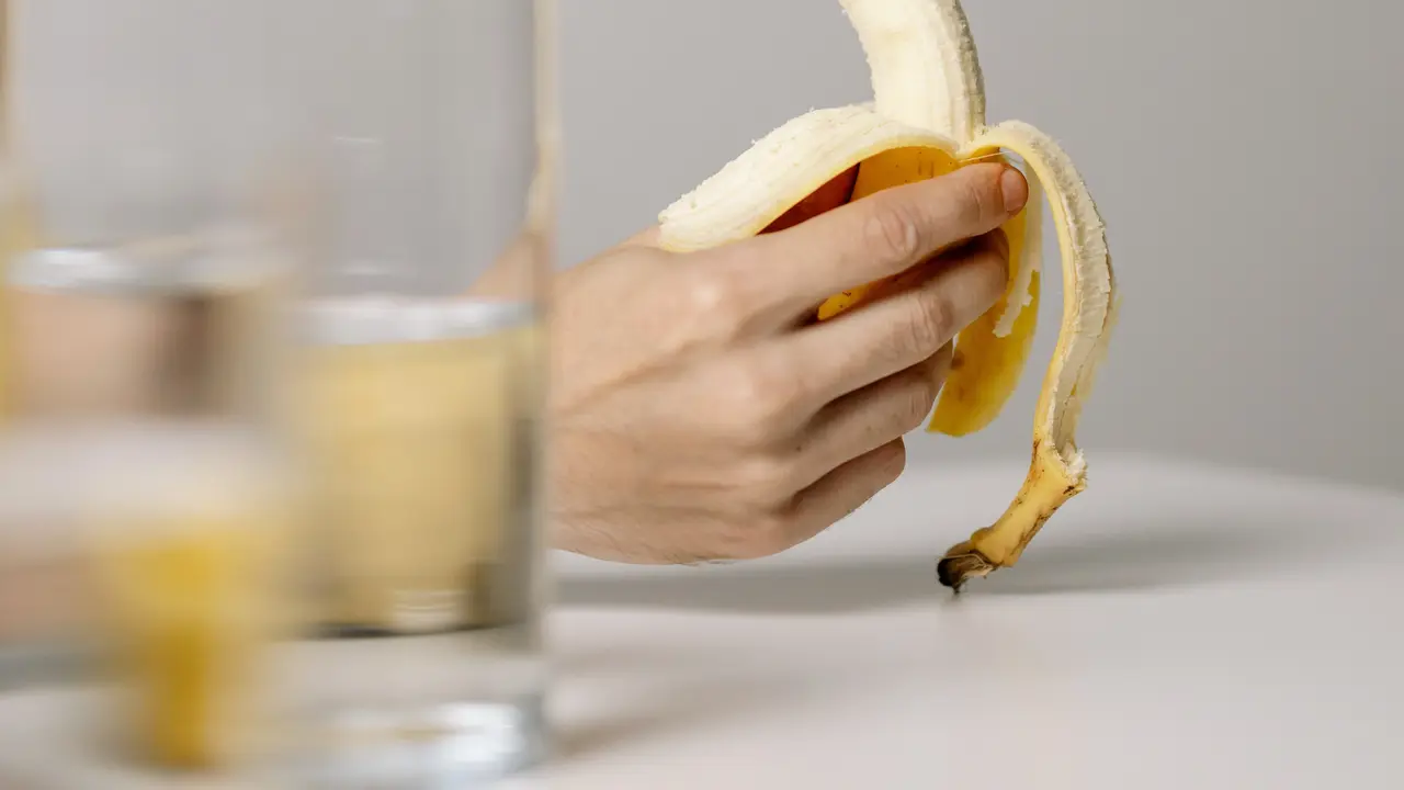Bantu Tidur Lebih Nyenyak, Yuk Redakan Stres dengan 6 Buah-Buahan Ini!