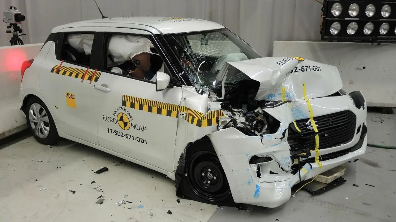 Suzuki Swift Diuji Tabrak