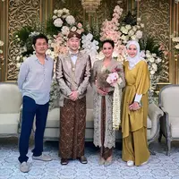 Zaskia Adya Mecca dan Hanung Bramantyo hadiri pernikahan Maudy Ayunda (Instagram/zaskiaadyamecca)
