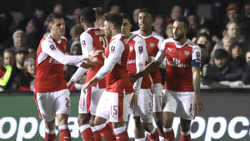 Cuplikan Video Arsenal Gasak Sutton