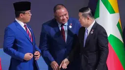 Sebelumnya, Sugiono mengatakan, pada Kamis 23 Oktober 2025, Presiden Prabowo Subianto akan menghadiri Konferensi Tingkat Tinggi atau KTT ASEAN ke-47 yang digelar di Kuala Lumpur, Malaysia, pada 26-28 Oktober 2025. (AP Photo/Rafiq Maqbool)