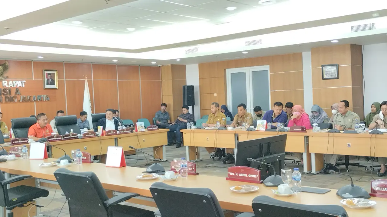 DPRD DKI Jakarta Bahas Upah PJLP
