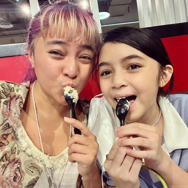 Rindu Berperan Jadi Ibu untuk Anak, Ini 7 Potret Kebersamaan Marshanda dan Sienna