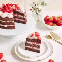 Kolesterol tinggi masih menjadi salah satu masalah kesehatan yang sering diabaikan banyak orang. Padahal, kadar kolesterol jahat (LDL) yang menumpuk dalam tubuh bisa memicu berbagai penyakit serius seperti serangan jantung, stroke, hingga diabetes. (foto/dok: freepik/wirestock)