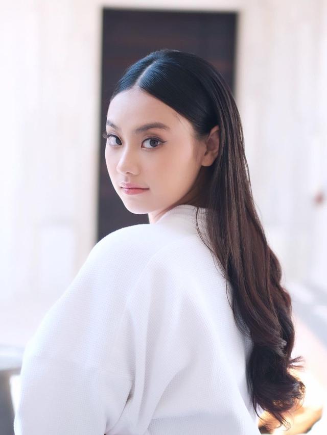 7 Potret Transformasi Gege Elisa, Paras Masa Kecilnya Menggemaskan