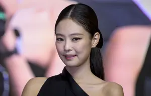 Agensi Jennie Blackpink Sebut Video Penampilan di Summer Sonic Dimanipulasi dengan Tak Pantas