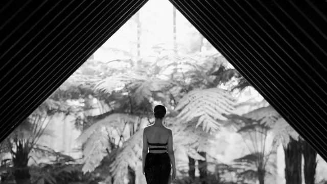 5 Potret Prewedding Marcella Daryanani yang Sebentar Lagi Melepas Masa Lajang