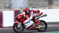 Pembalap Idemitsu Honda Team Asia di kelas Moto3, Andi Gilang. (Twitter/Idemitsu Honda Team Asia)