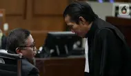 Dalam surat dakwaan JPU yang dibacakan dalam sidang, Hasto Kristiyanto juga didakwa menghalang-halangi proses penyidikan terhadap tersangka Harun Masiku yang tengah dilakukan KPK pada Januari 2020 lalu. (Liputan6.com/Herman Zakharia)