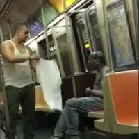 Gara-gara beri baju pada gelandangan, video pria ini jadi viral di media sosial. (Via: youtube.com)