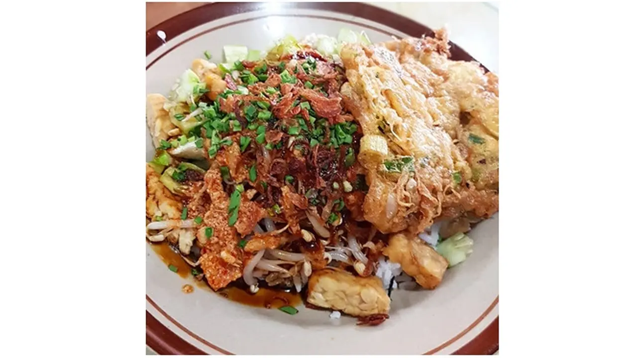 Nasi Lengko Khas Cirebon dan Indramayu