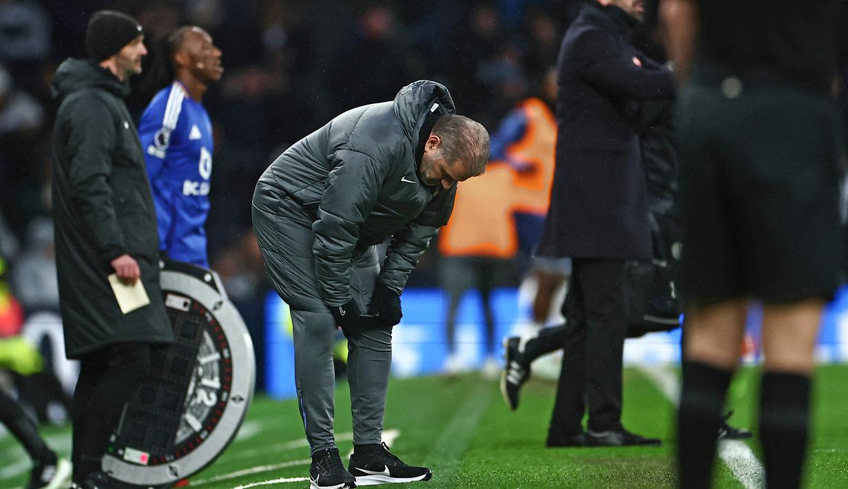 Kekalahan ini membuat Spurs menempati posisi ke-15 klasemen sementara Premier League dengan koleksi 24 poin. (AFP/Henry Nicholls)