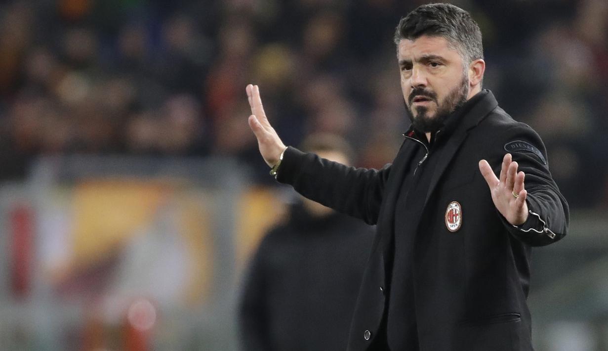 Ekspresi pelatih AC Milan, Gennaro Gattuso saat memimpin timnya melawan AS Roma pada lanjutan Serie A di Rome Olympic stadium, (25/2/2018). AC Milan menang 2-0. (AP/Alessandra Tarantino)