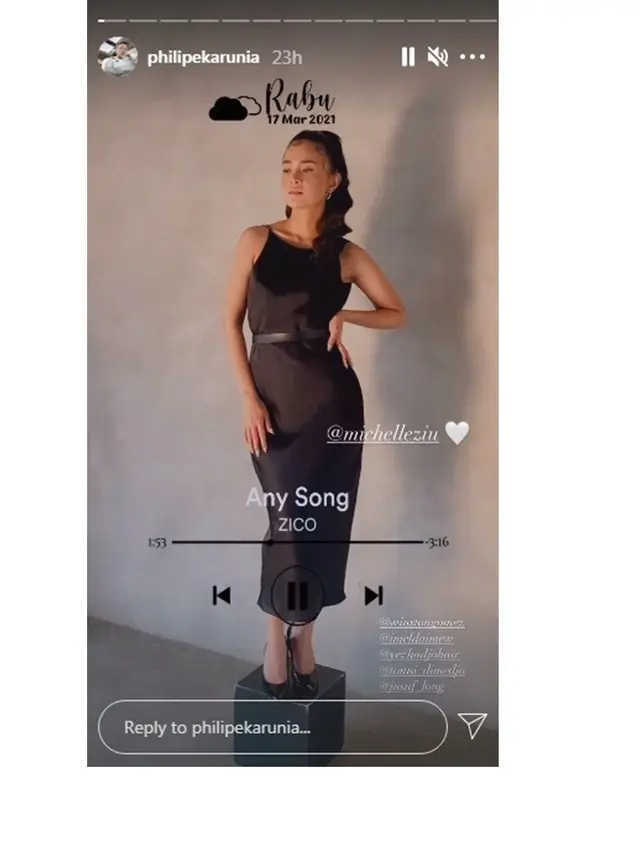 7 Gaya Pemotretan Michelle Ziudith Bertema Woman in Black, Menawan